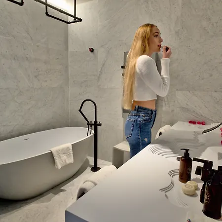 Snow 1850 Szálloda 5*